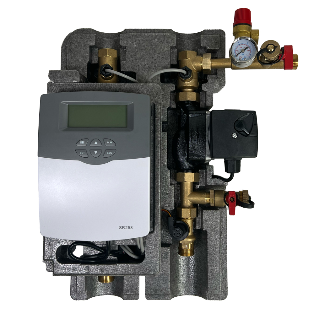 SR21L_02 Solarstation SR21L – inkl. SR258 Solarsteuerung und Grundfos Solar 15-65 Hocheffizienzpumpe